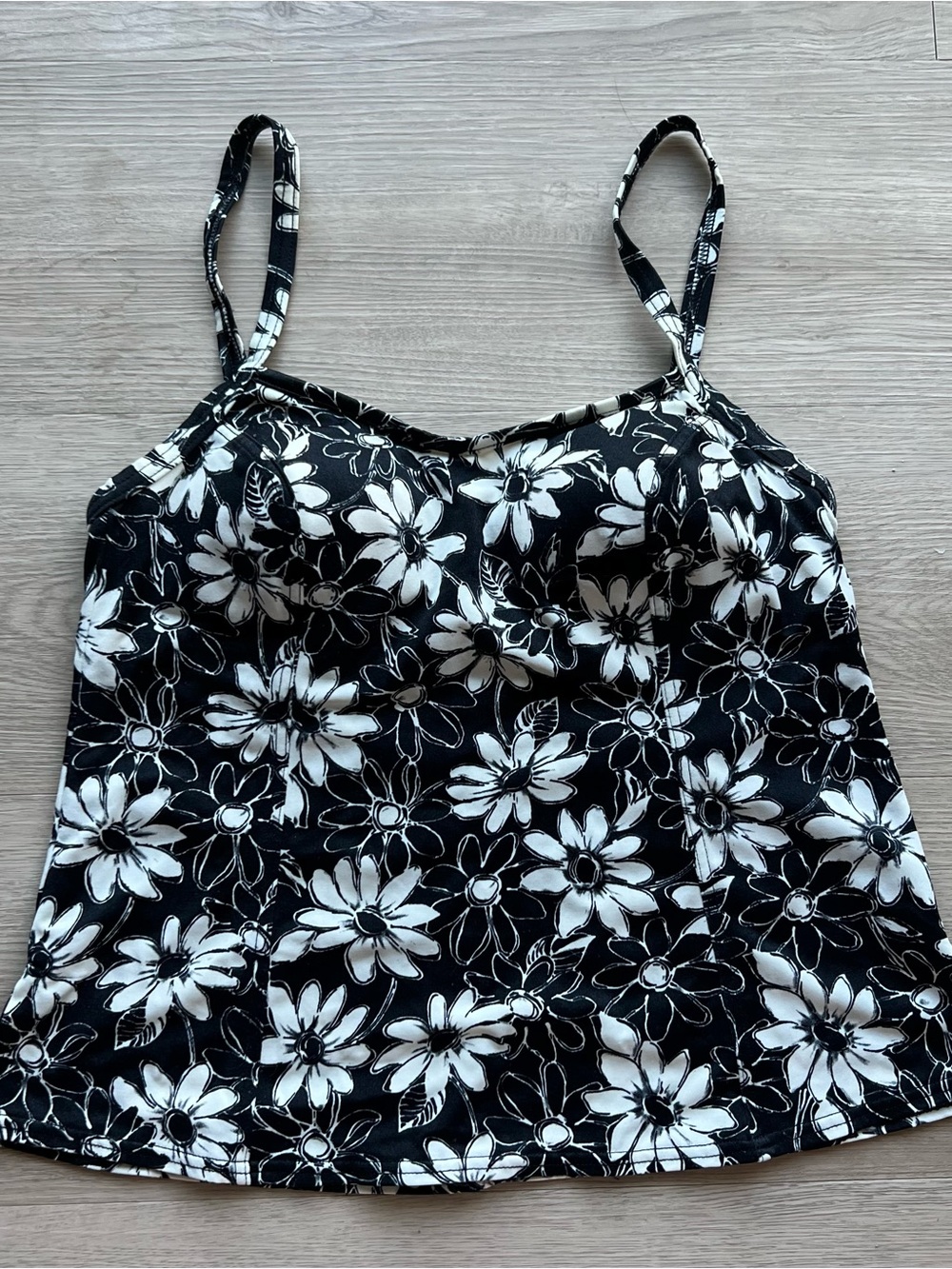 Black & White Floral Swim Cami Tank Top - Women